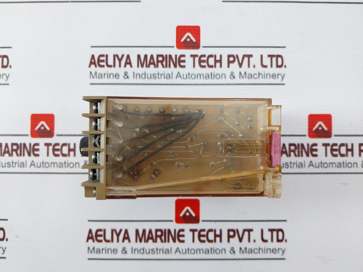 Schleicher Szt 42 S-138 Time Delay Relay 12/24V Kl 221-170/A