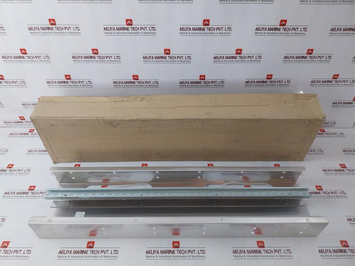 Schmachtl 4603076 Fta/Term Terminal Mounting Chassis Revision: D Zv1706648