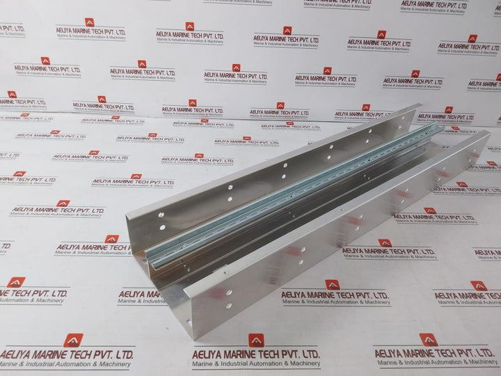 Schmachtl 4603076 Fta/Term Terminal Mounting Chassis Revision: D Zv1706648