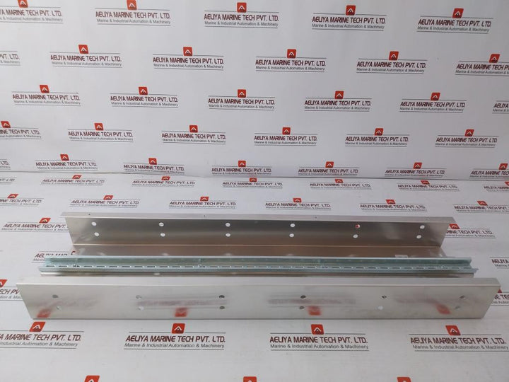 Schmachtl 4603076 Fta/Term Terminal Mounting Chassis Revision: D Zv1706648