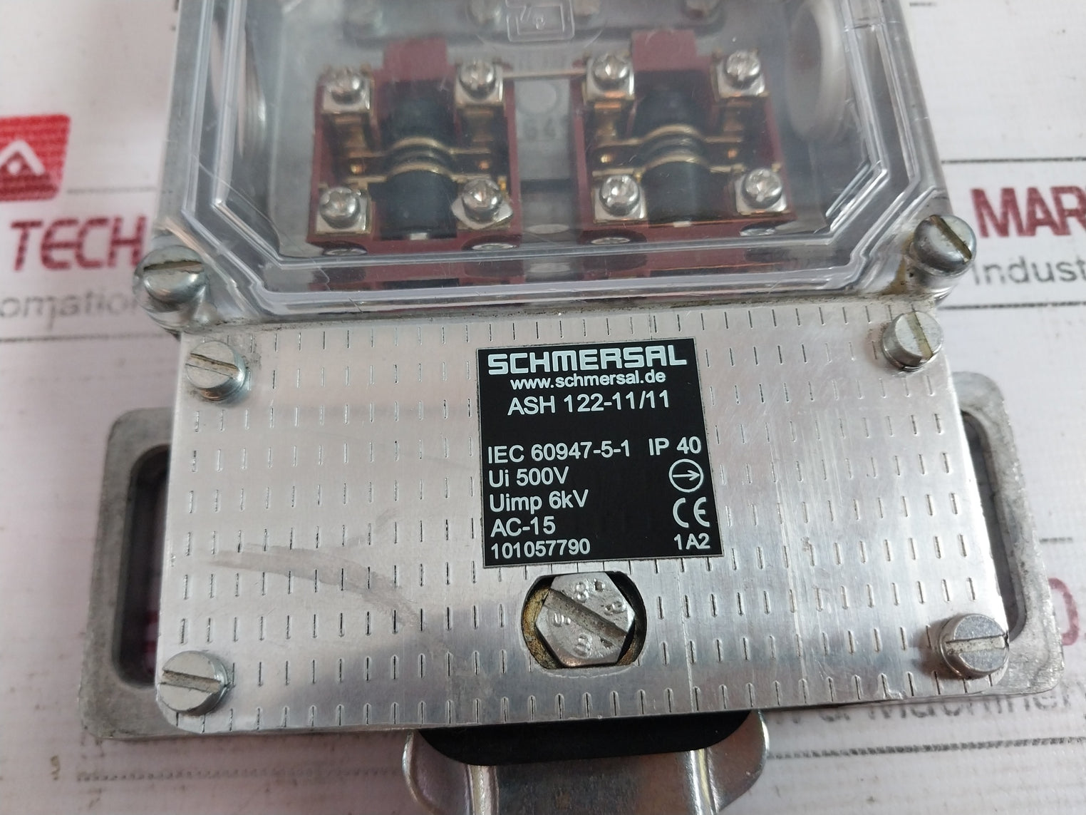 Schmersal Ash 122-11/11 Limit Switch Ui 500V Ac-15 Ip40 101057790