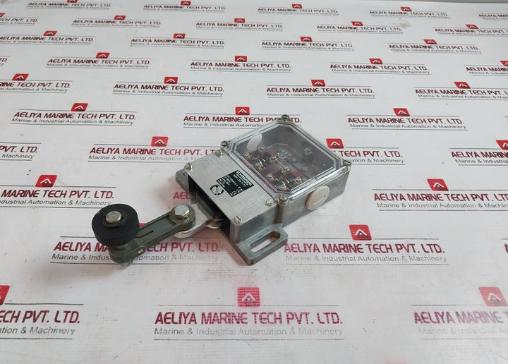 Schmersal Ash 122-11/11 Limit Switch Ui 500V Ac-15 Ip40 101057790