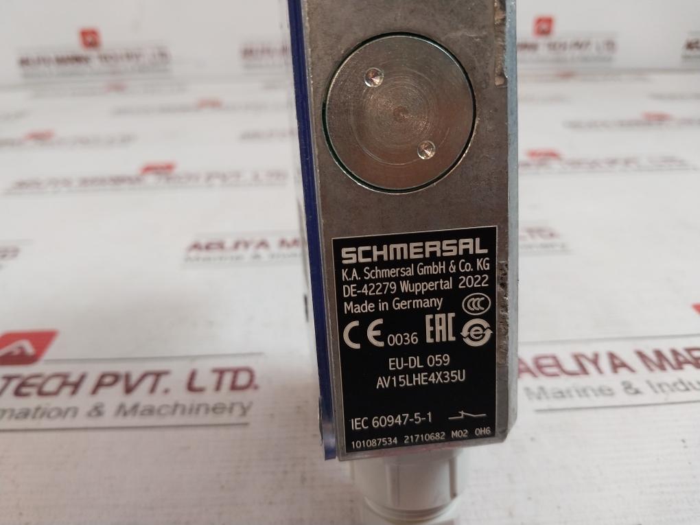 Schmersal Av15Lhe4X35U Door Locking Device 101087534, Sk-23050211, Eu-dl 059