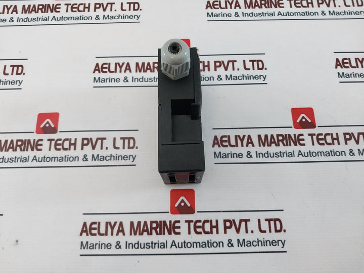 Schmersal Az 16-02Zvrk-m16 Safety Door Switch Ip67 Iec 60947-5-1