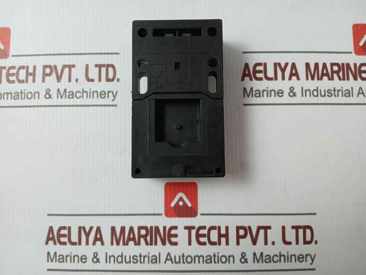 Schmersal Az 16 Zvrk Safety Switch 230V 4A