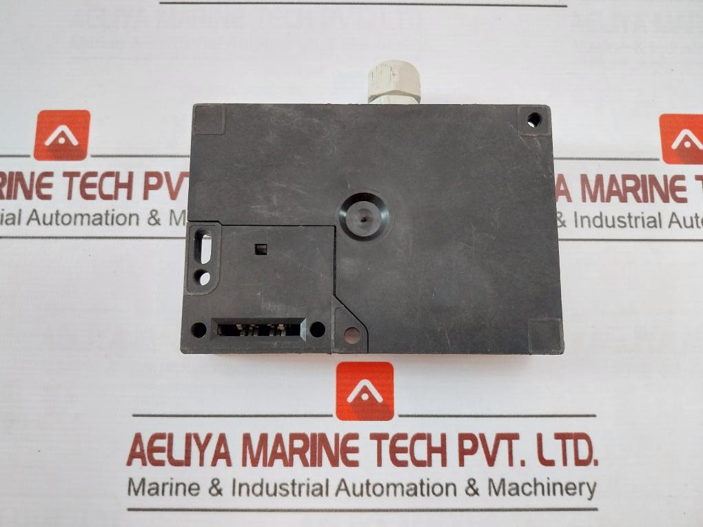 Schmersal Azm 161Cc-12/12Rka-024 Solenoid Interlock Switch Ip67 230V 24Vac/Dc 4A