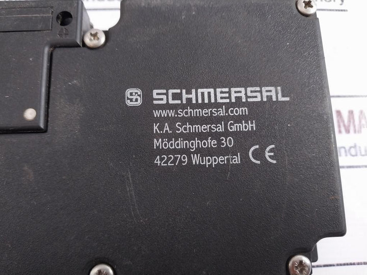Schmersal Azm 161sk-12/12rka-024 Safety Interlock Switch Ip67 B300