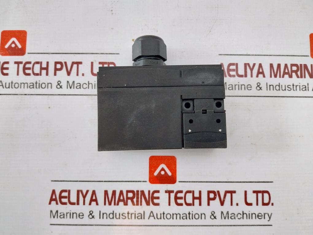 Schmersal Azm 170-11Zrka Solenoid Interlock Ip67 250V 24Vac/Dc 40-60Hz