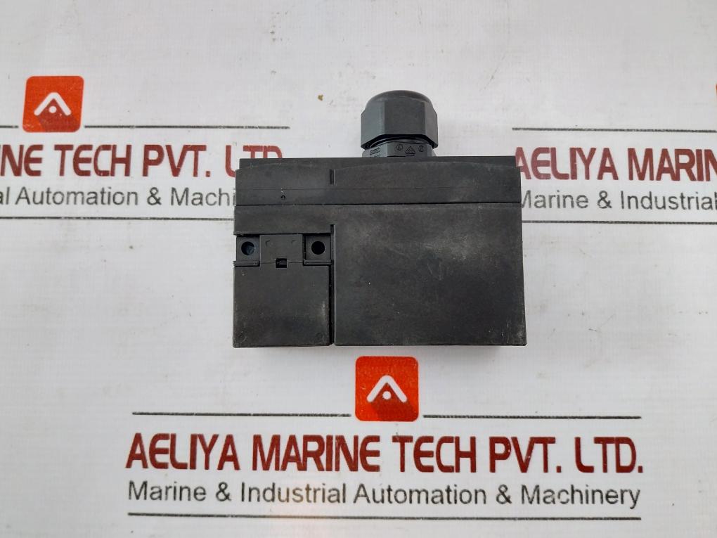 Schmersal Azm 170-11Zrka Solenoid Interlock Ip67 250V 24Vac/Dc 40-60Hz