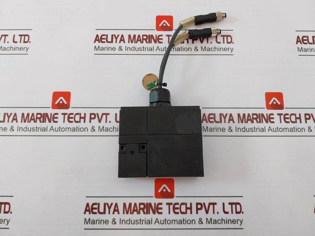 Schmersal Azm 170Sk-11Zrka Solenoid Interlock Switch 24 Vac/Dc 40-60 Hz Ip67
