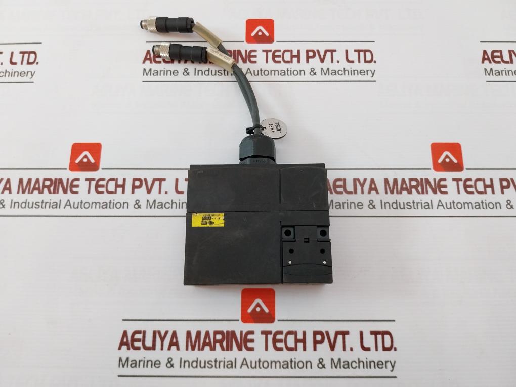 Schmersal Azm 170Sk-11Zrka Solenoid Interlock Switch 24 Vac/Dc 40-60 Hz Ip67