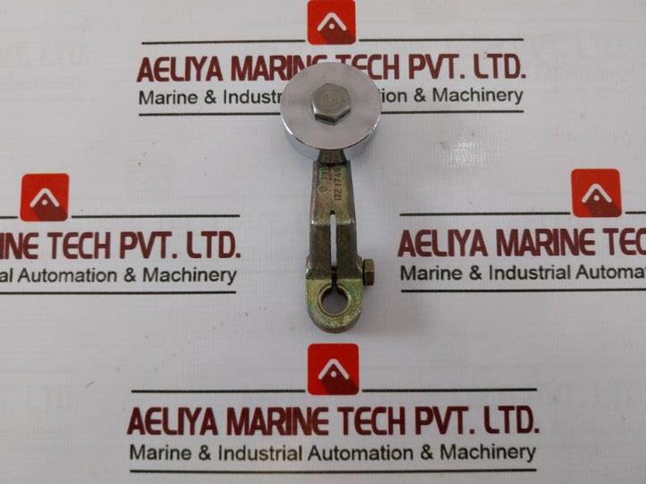 Schmersal Bz1748-331 Limit Switch Roller 391-2