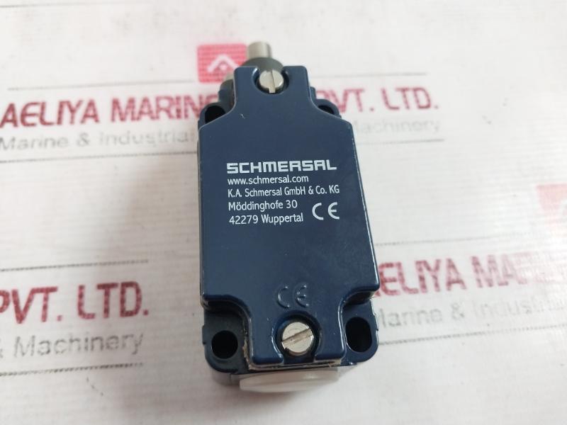 Schmersal Ms 330-11Y-m20 Limit Switch Iec 60947-5-1 Ac-15 250V 4Kv Ip65