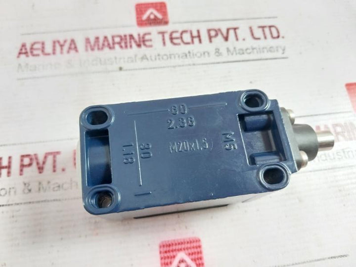 Schmersal Ms 330-11Y-m20 Limit Switch Iec 60947-5-1 Ac-15 250V 4Kv Ip65