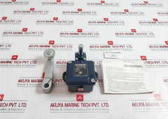 Schmersal Td 422-01Y-1090 Medium Duty Position Switch 250V 4Kv 2U9