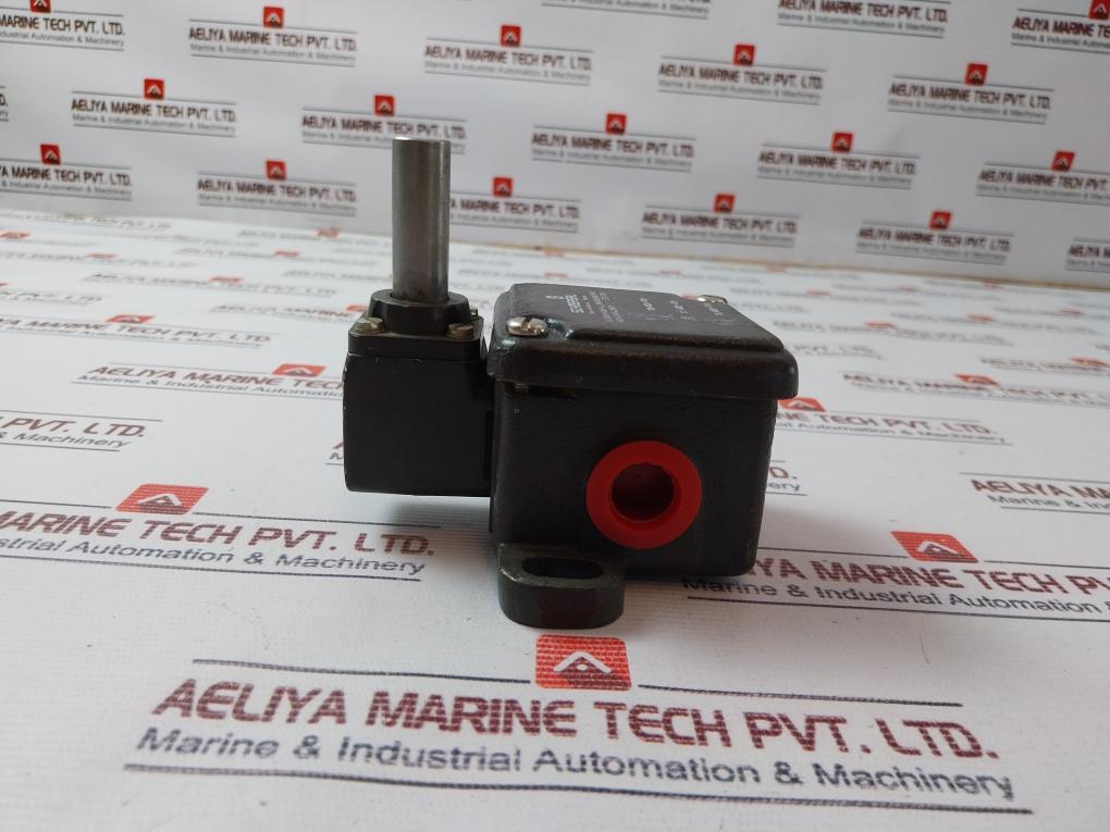 Schmersal Td 422-01Y Limit Switch 380V~450V 16A