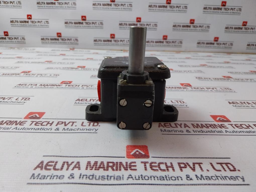 Schmersal Td 422-01Y Limit Switch 380V~450V 16A