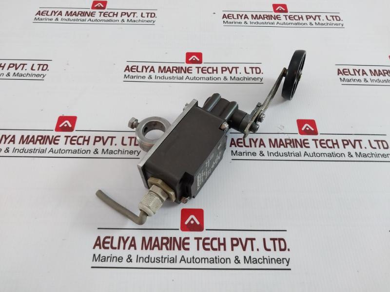 Schmersal Z4V7H 336-11Z-m20 Limit Switch Snap Action 500V 6Kv