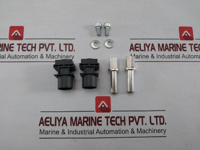 Schneider-Electric-2-Plug-in-Base-Power-Connections-Set-Lv429268-Nsx100-250-208813-2