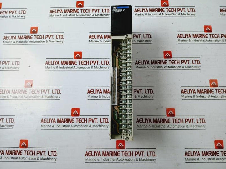 Schneider 140Ddo35301 Tsx Quantum Discrete Output Module 24V 4X8 Source 0.5A/Pt