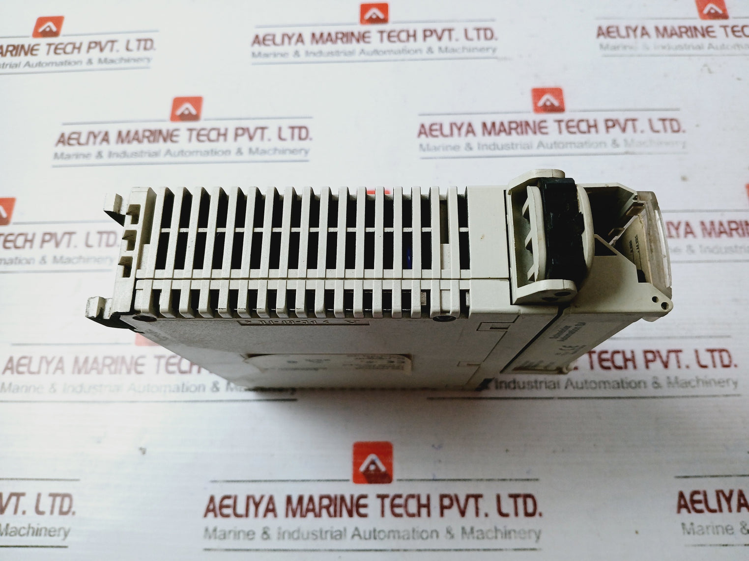 Schneider Automation Tsxdey16d2 Input Sink Module 24vdc