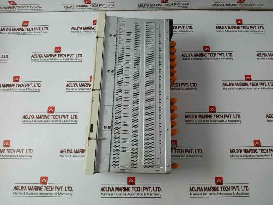 Schneider C264M11M691001360400A001111N10 Micom Protection Relay Display 220V Dc