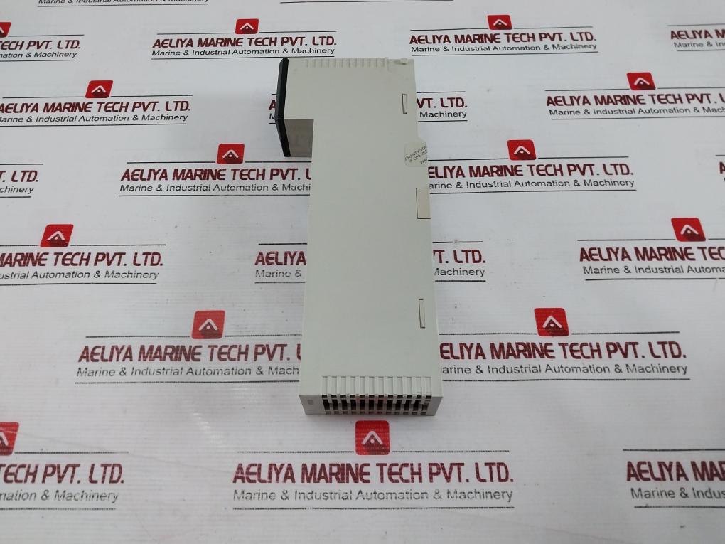 Schneider Electric 140Avi03000 Analog Input Module 8Ch Bipolar Iec 61131-2