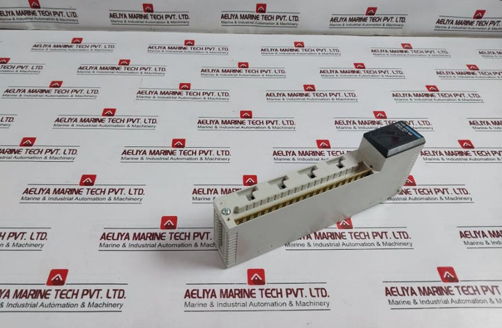 Schneider Electric 140Ddi35300C Discrete Input Module Modicon Quantum 24Vdc