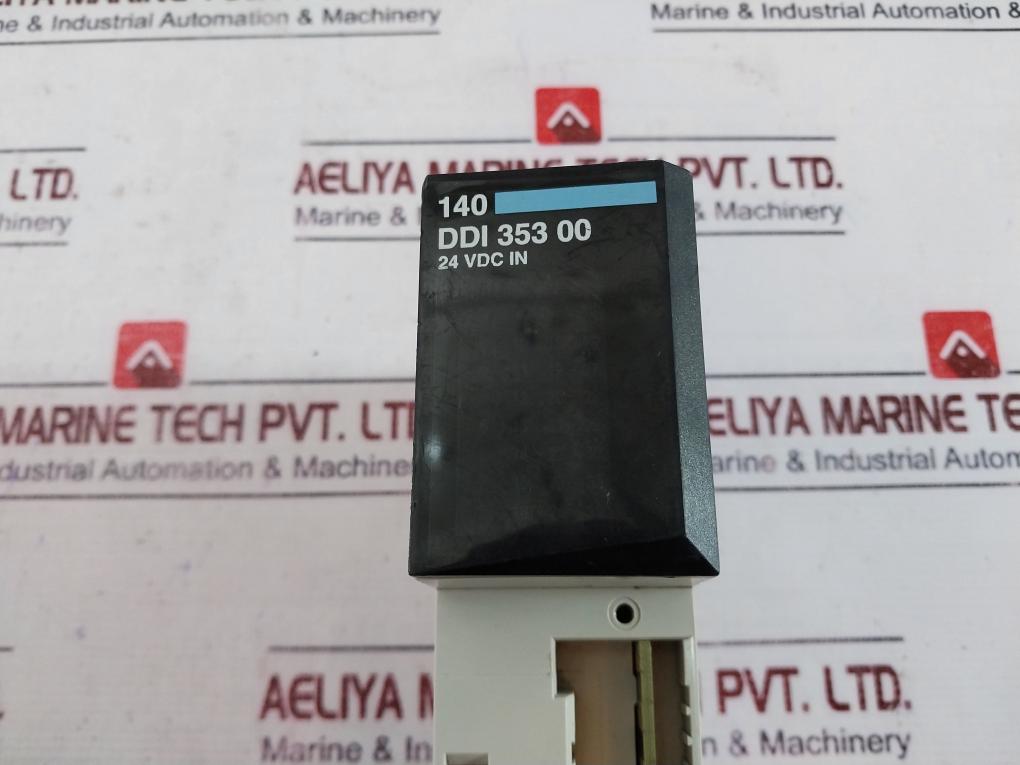 Schneider Electric 140Ddi35300 Modicon Discrete Dc Input Module