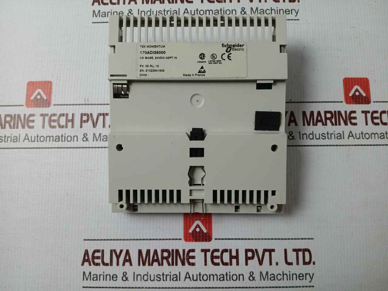 Schneider Electric 170Adi35000 Discrete Input Module Modicon Momentum 24Vdc