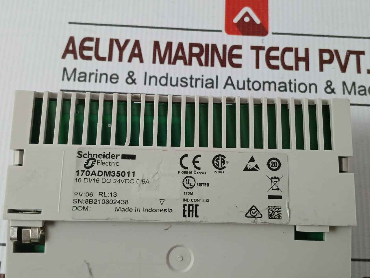 Schneider Electric 170Adm35011 Discrete I/O Module Modicon Momentum 24Vdc