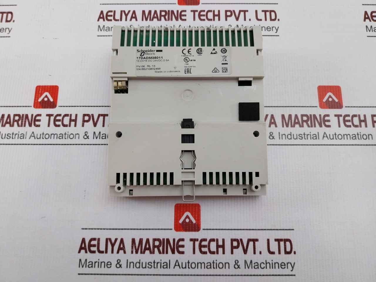 Schneider Electric 170Adm35011 Discrete I/O Module Modicon Momentum 24Vdc, 0.5A