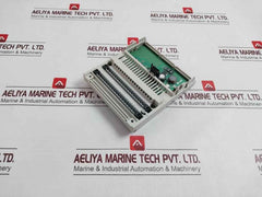 Schneider Electric 170Ado34000 Discrete Output Module Modicon Momentum 24Dc, 0.5