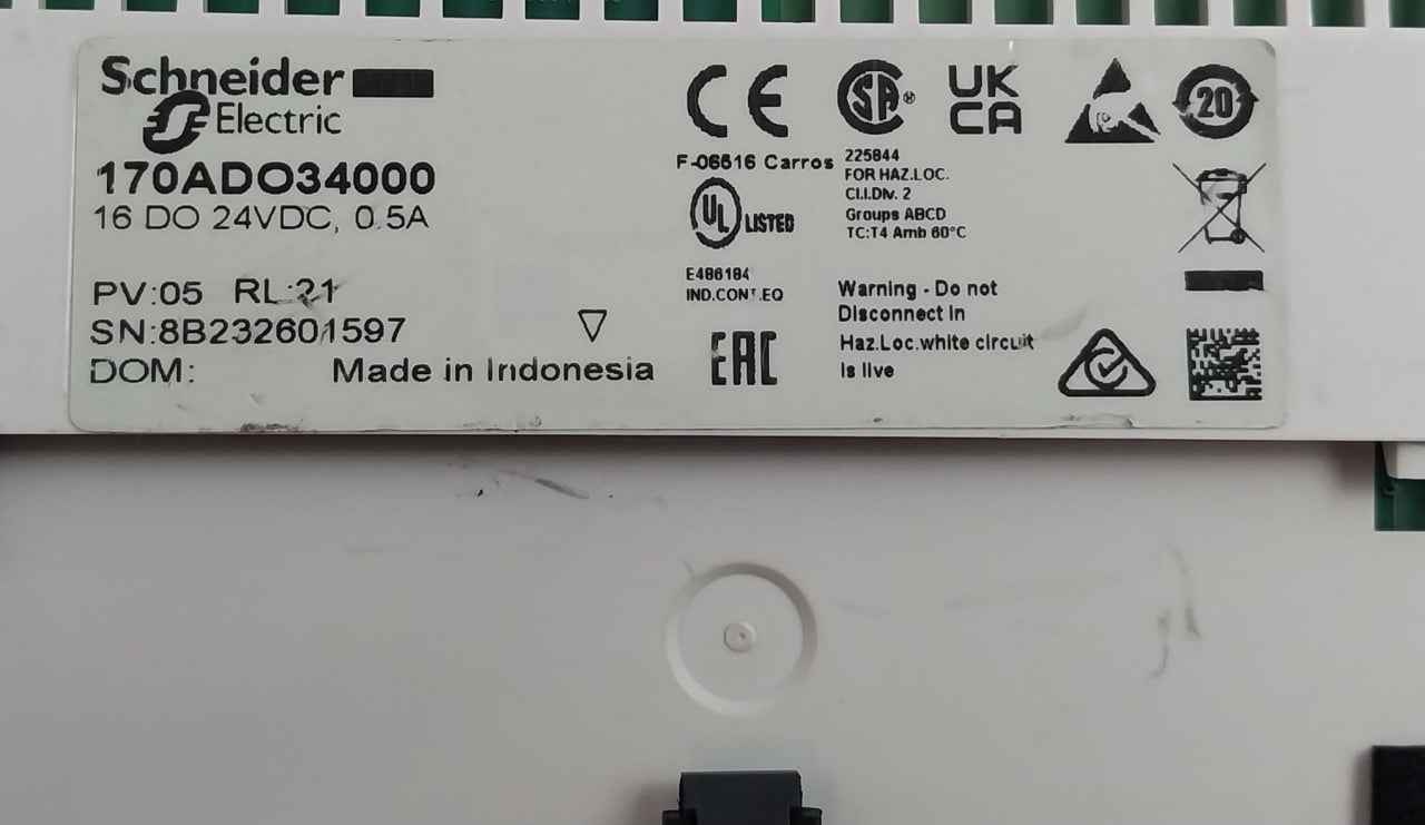 Schneider Electric 170Ado34000 Discrete Output Module Modicon Momentum 24Dc, 0.5