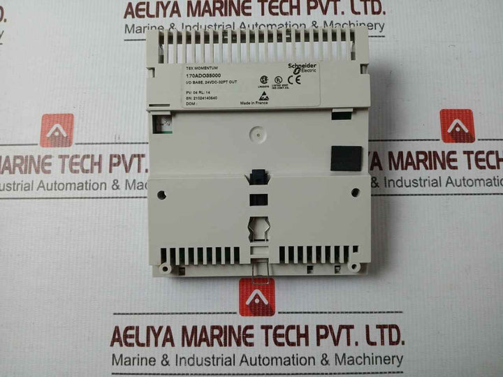 Schneider Electric 170Ado35000 Output Module 24Vdc-32Pt