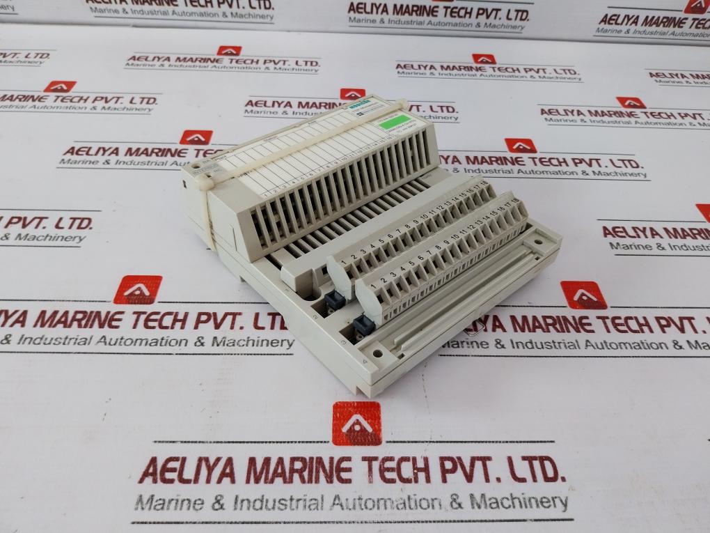 Schneider Electric 170aai52040 Analog Input Module