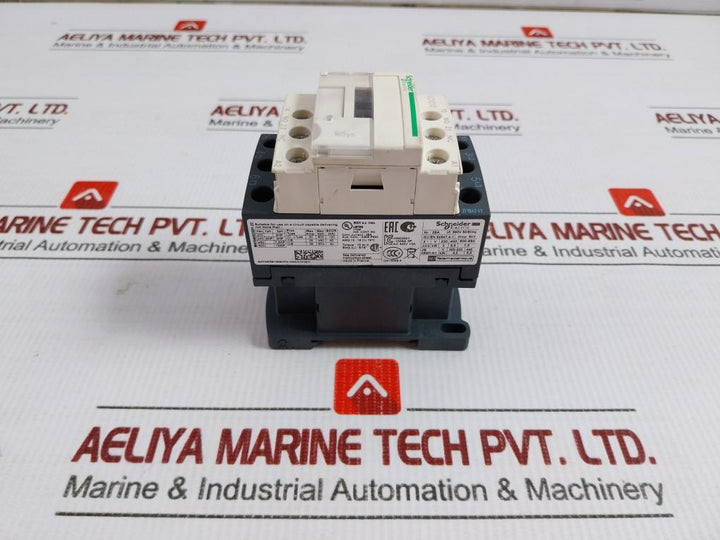 Schneider Electric 220V 50/60Hz Power Contactor Lc1D12