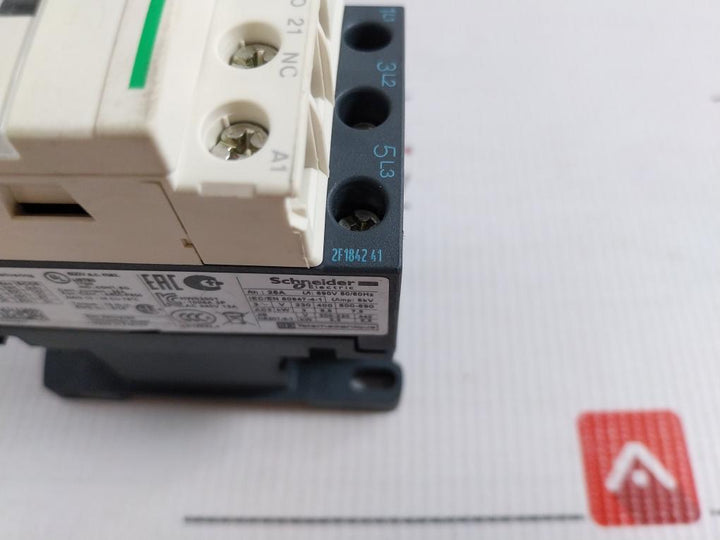 Schneider Electric 220V 50/60Hz Power Contactor Lc1D12