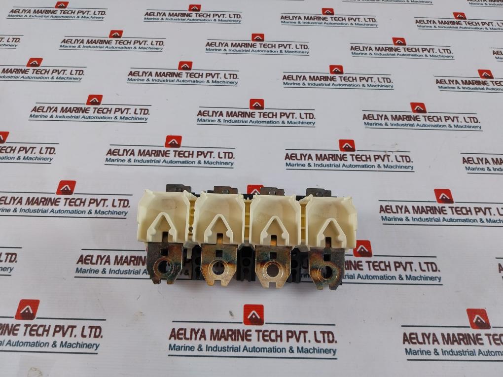 SCHNEIDER ELECTRIC Trip Unit Micrologic 2.3 F/ Compact NSX 630 Circuit Breaker