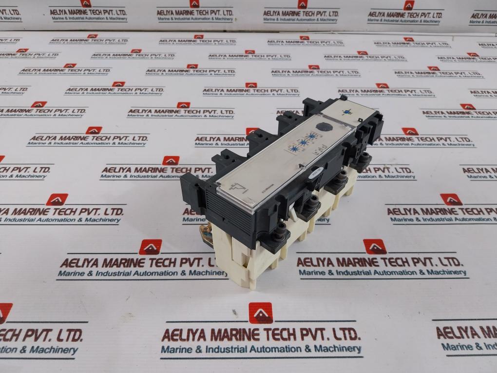 SCHNEIDER ELECTRIC Trip Unit Micrologic 2.3 F/ Compact NSX 630 Circuit Breaker