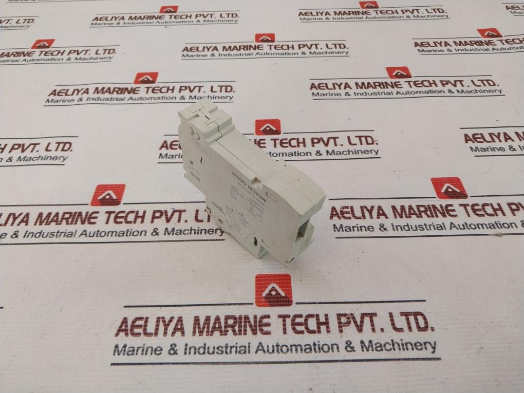 Schneider Electric 26960 Contactor 220-240V~