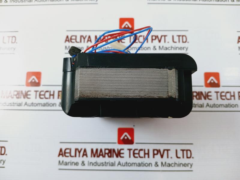 Schneider Electric 3200 A Master Pact Air Circuit Breaker