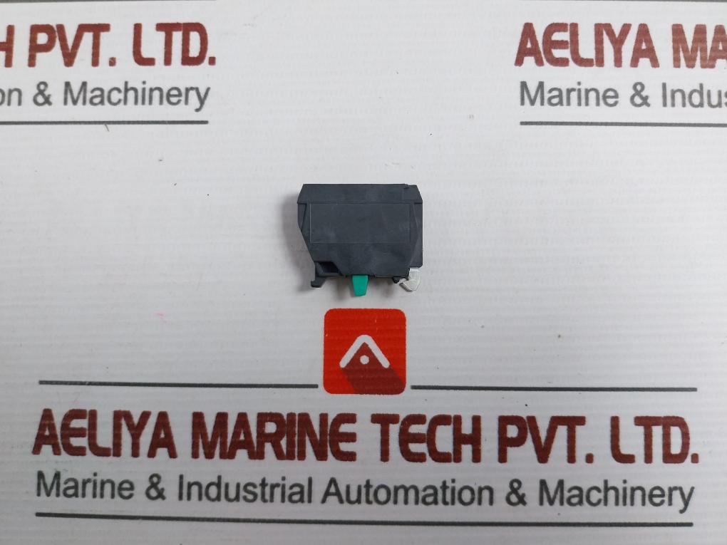 Schneider Electric 3A Contact Block  Zbe-101N Ac15-240V