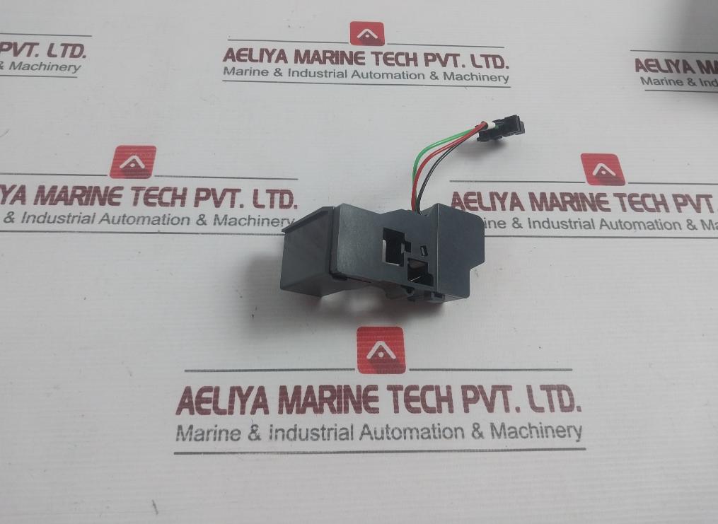 47915 Fault Trip Indication Contact 240 Vac 6A Schneider Electric