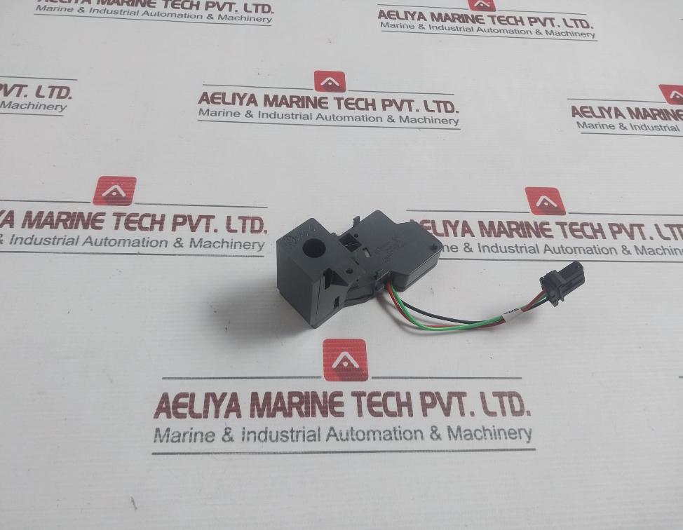 47915 Fault Trip Indication Contact 240 Vac 6A Schneider Electric
