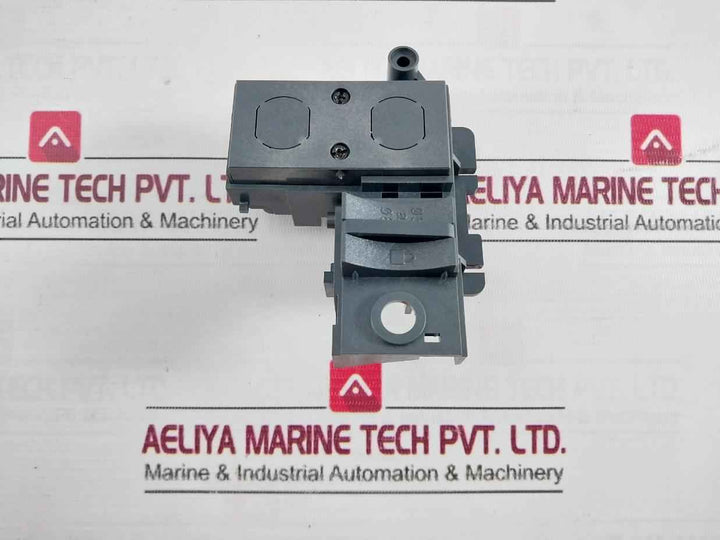 Schneider Electric 48539 Off Position Padlocking Device Pp-2024-w25-1