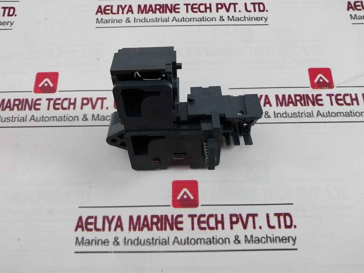 Schneider Electric 48539 Off Position Padlocking Device Pp-2024-w25-1