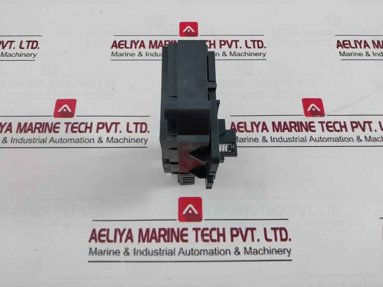 Schneider Electric 48539 Off Position Padlocking Device Pp-2024-w25-1