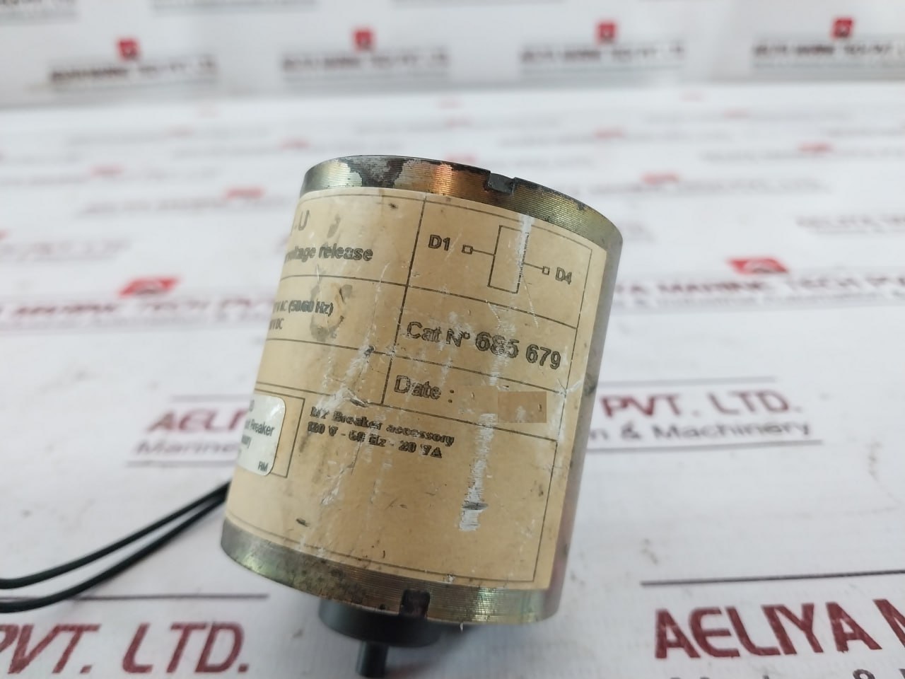 Schneider Electric 685 679 Undervoltage Release For Circuit Breaker 100/110Vdc