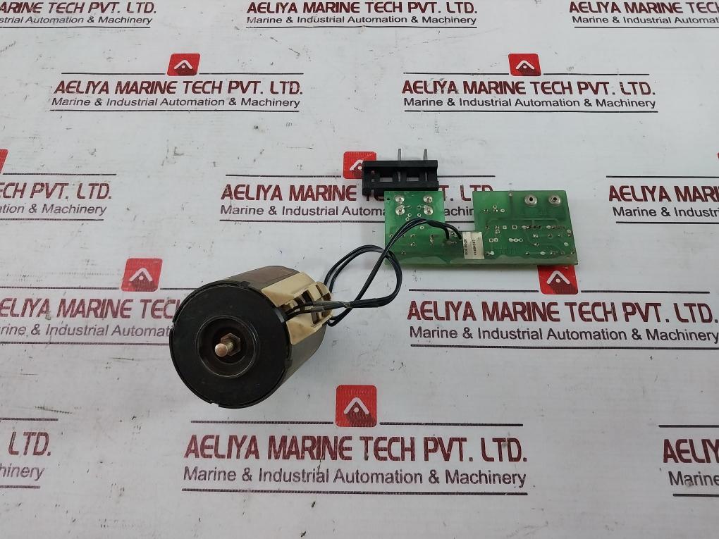 Schneider Electric 685 679 Undervoltage Release For Circuit Breaker 100/110Vdc